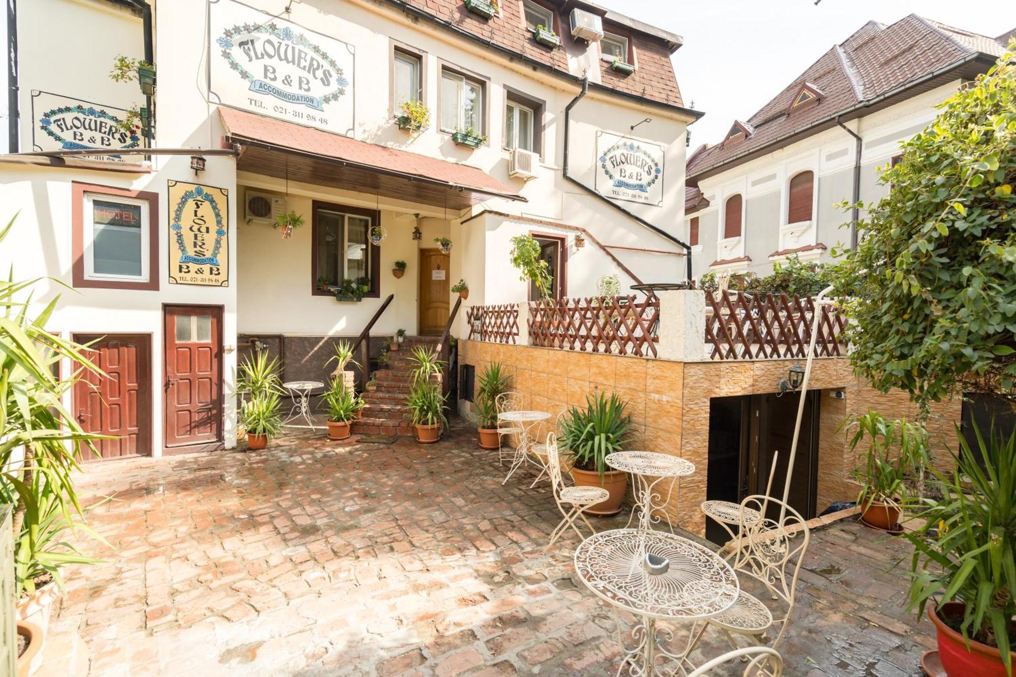 Guest house Flower's 3*