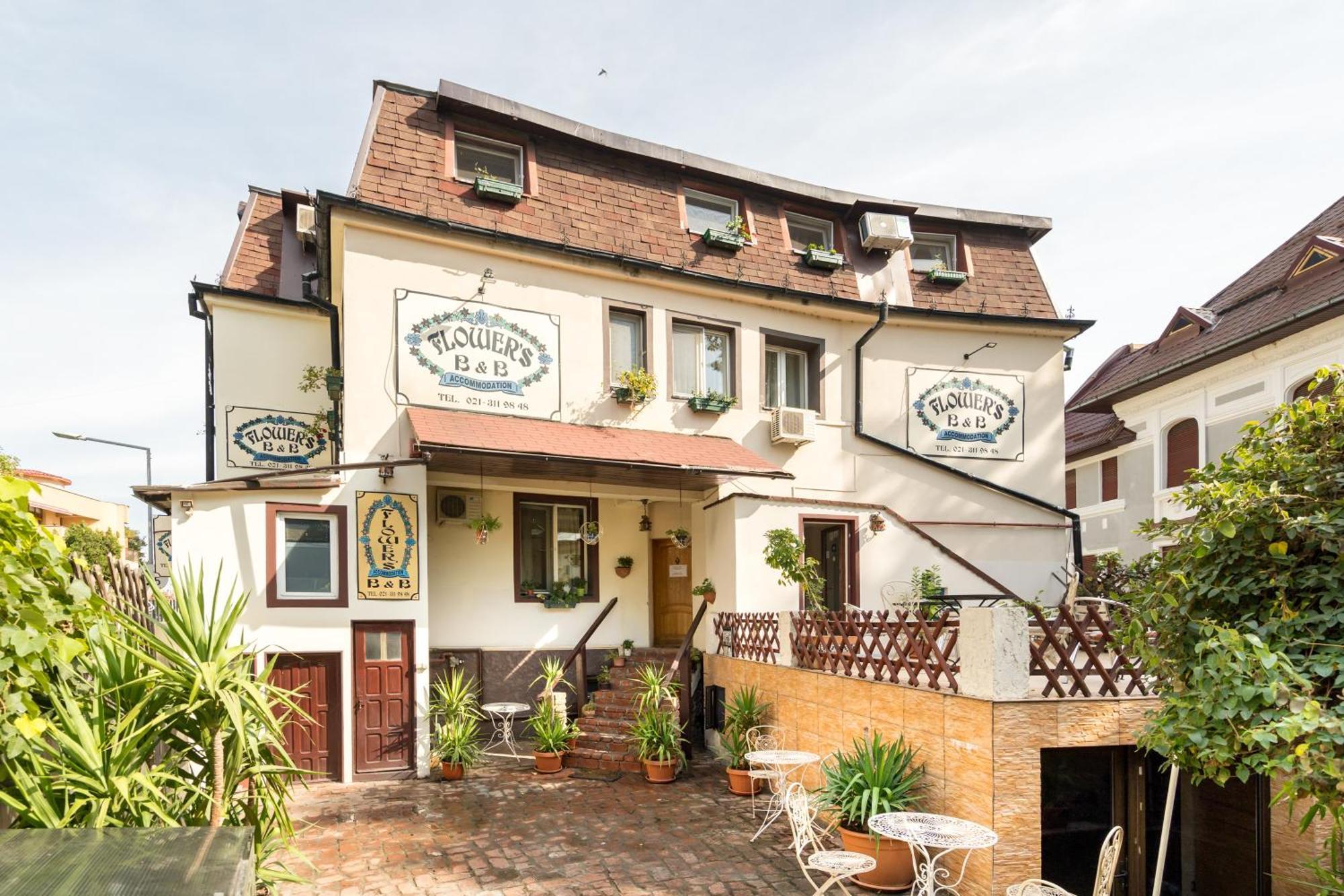 Flower's Guest house