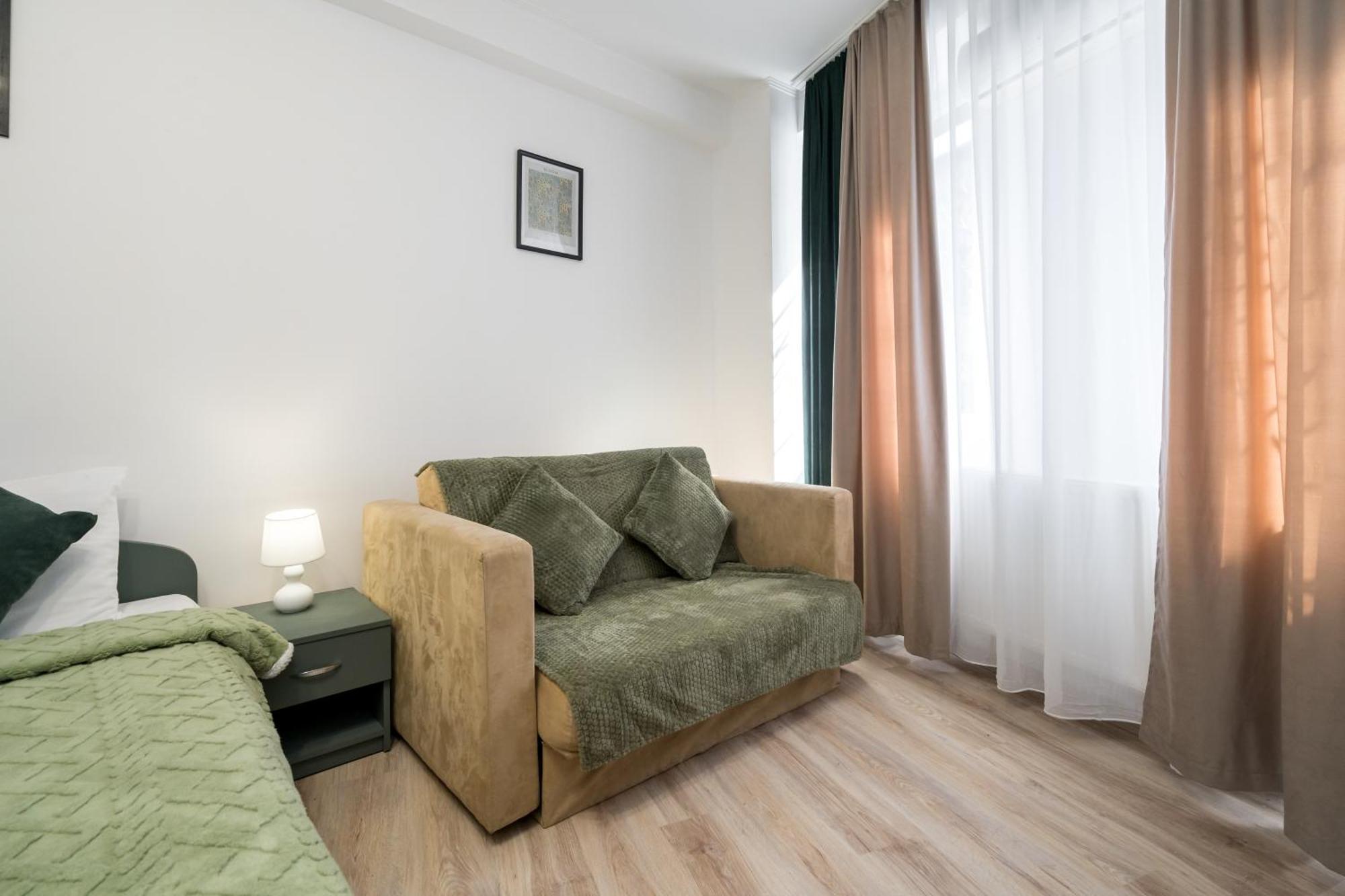 Flower's Guest house Bucharest