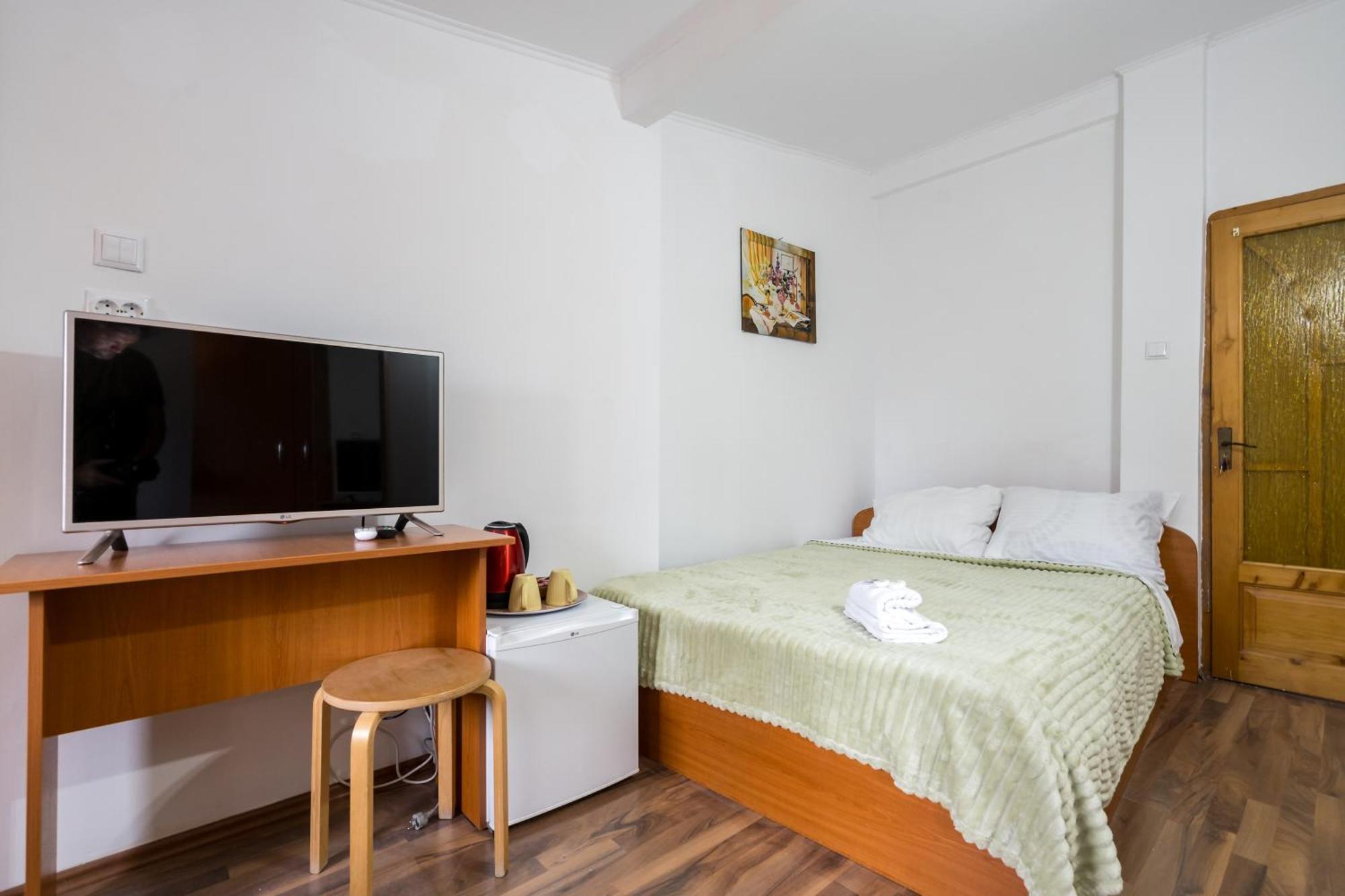 Flower's Guest house Bucharest
